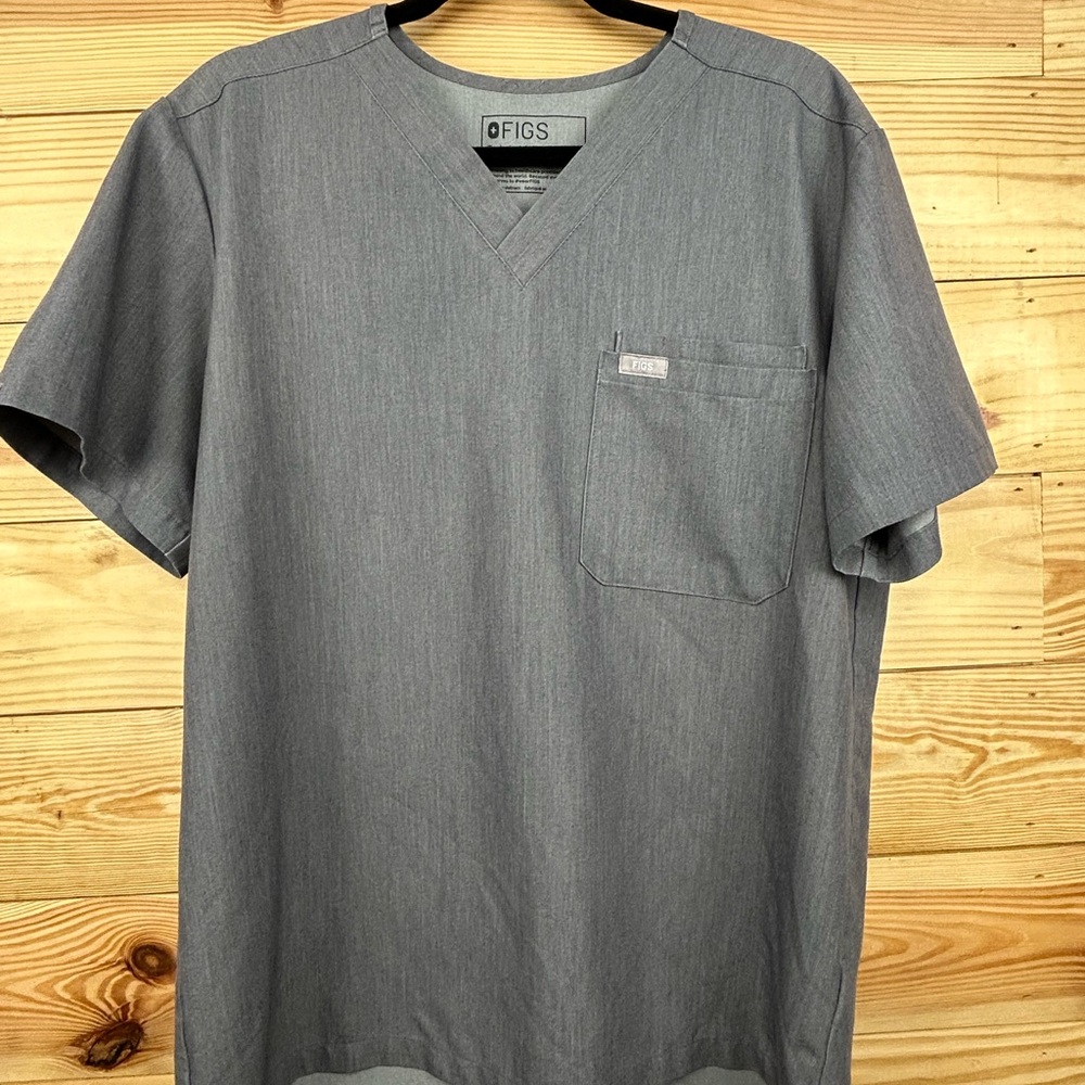 FIGS Gray V-Neck Short Sleeve Scrub Top